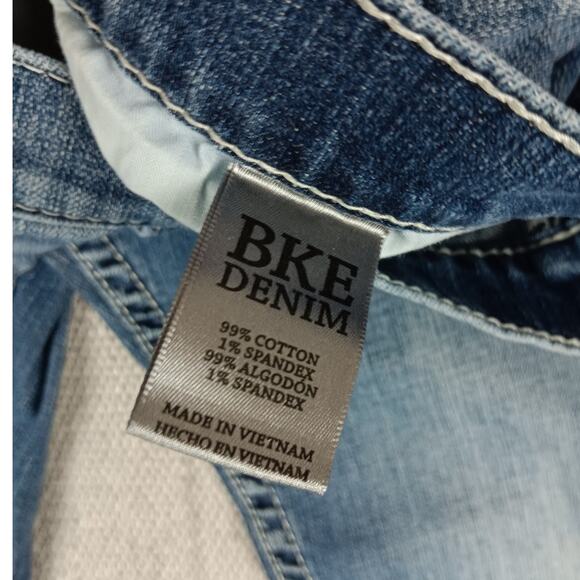 BKE Buckle Tyler Jeans Mens 38R 38X31 Blue Straight Leg Whiskered Distressed - Picture 6 of 14